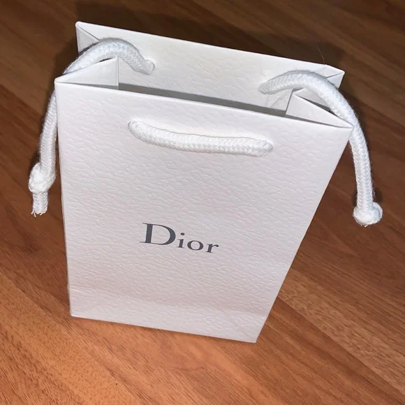 Christian Dior Small Paper Shopping Bag - Picture 7 of 8